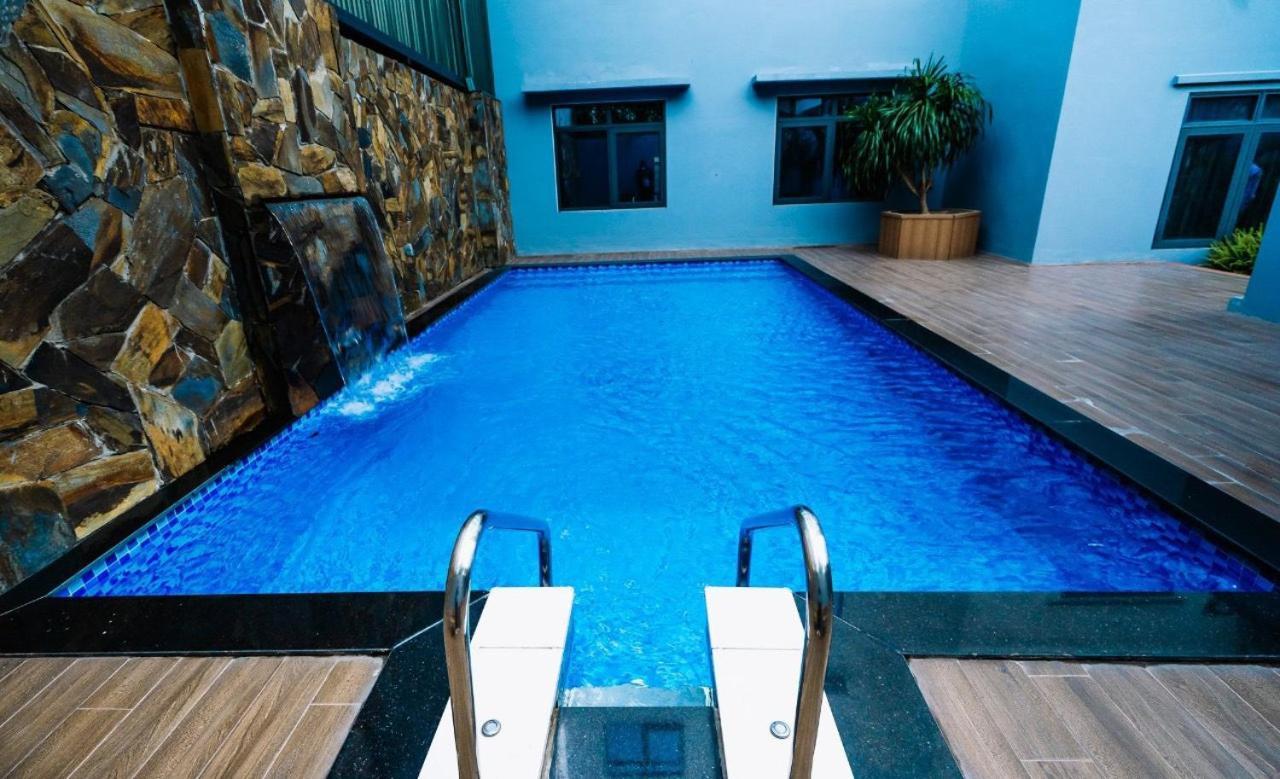 Hung Thinh Ha Long Hotel Ngoại thất bức ảnh