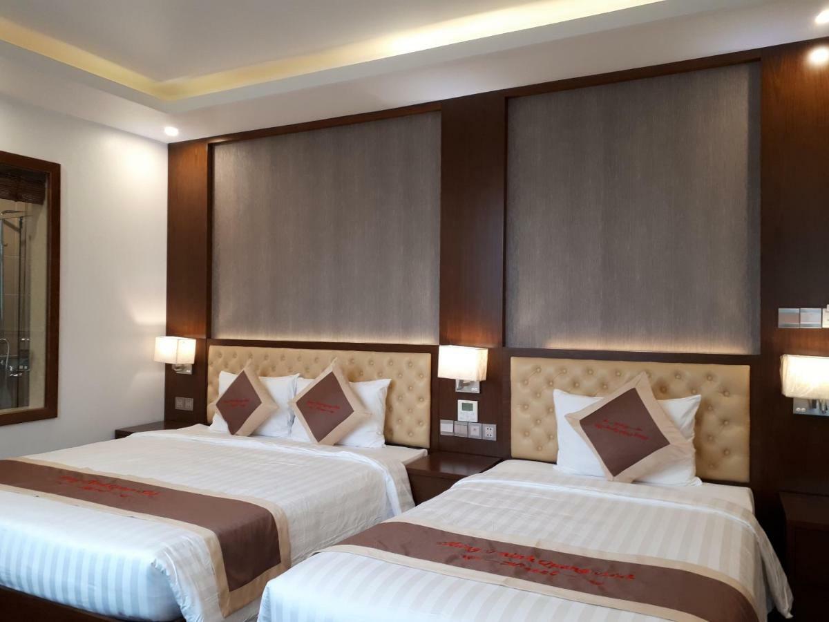Hung Thinh Ha Long Hotel Ngoại thất bức ảnh