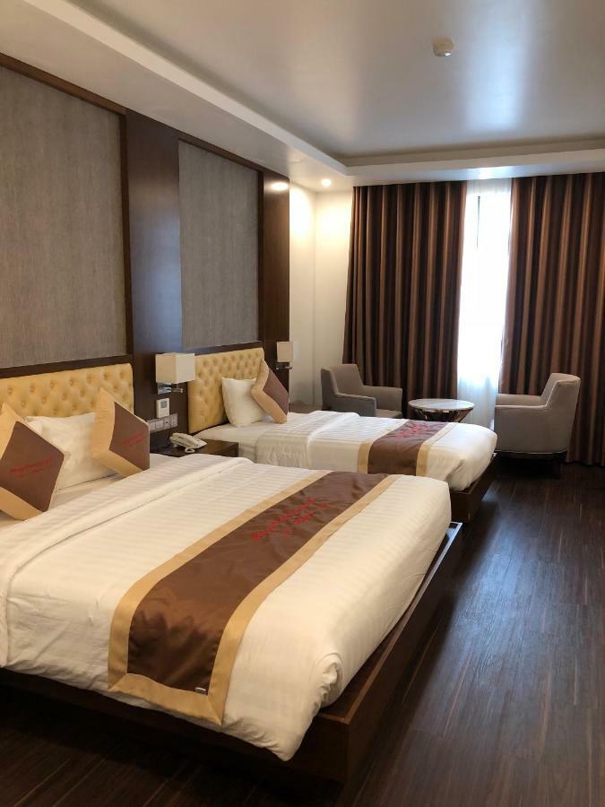 Hung Thinh Ha Long Hotel Ngoại thất bức ảnh